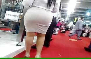 XXX 幅の選手と大きなおっぱい火傷フランクソロにカメラ アダルト 動画 女子 向け