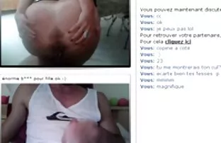 XXX インドのストールは、階段の上に座って、そのスリットをなでる 女子 向け エッチ な 動画