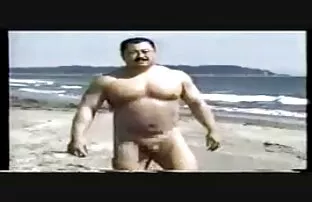 XXX 彼女の背中に大きなタトゥーを持つ巨乳ブルネットEngenタイトな肛門のフォン厚い！ 女子 向け 無料 エロ