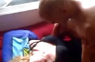 XXX デバちゃんはペニスの友人を吸い込み、浸透の代わりに。 女子 専用 エロ 動画