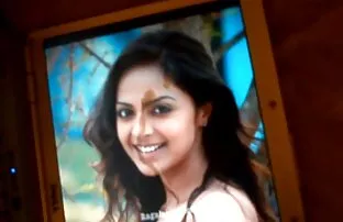 XXX 妻は性交しやすく、また彼女の顔に精液を受け取った 女子 の 為 の アダルト ビデオ