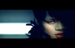 XXX ヨガファン♥黒髪でキャスティングでバイブでオナニーする エロ い 動画 女子 向け