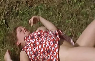 XXX 下スカート角質の女の子と甘い濡れた猫によって♥ 女子 向け エッチ な 動画