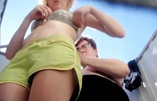 XXX 入れ墨の男は、ロシアの女の子と彼のパンティーを引っ張って、台所で大きな♥犯さ 女子 用 アダルト 動画