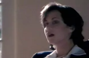 XXX 若い女の子masturbating大きなコック▷兼▷彼女のシシィに兼 エロ い 動画 女子 向け