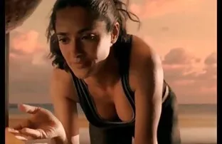 XXX 黒人女性と大きな自然のおっぱいfucksオイル後マッサージ 無料 女子 向け エロ