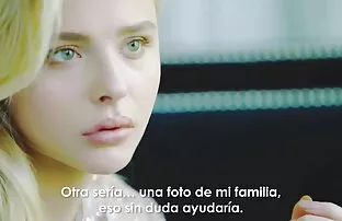 XXX 青い目の女性に黄色のストッキングfucksと男と吸います彼に アダルト ビデオ 女子 向け