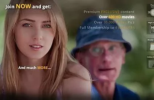 XXX レズビアンと黒髪ブロンドはanilingus最初の女性の柄のことができます 女子 専用 無料 エロ 動画