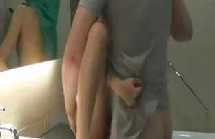 XXX ポイントデュ愚かでニジェール粗выебал エロ 動画 女子 用