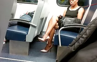 XXX レズビアンポルノとともに裸の美しさ三人組のために♥,undと♥ 女子 の 為 の アダルト 動画