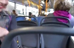 XXX 筋肉の隣人は彼女の美しさを見て、後部スリットでそれを持っています 女子 用 エロ 動画