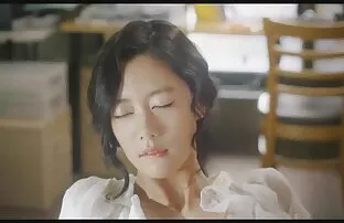 XXX 二つの若いです女性角質もの喫煙とともに黒人三人組 アダルト ビデオ 女子 向け