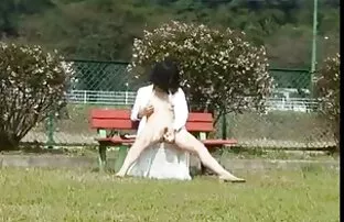 XXX イタリア語▷リビングルームで隠しカメラで若い恋人をファック 無料 女子 向け エロ 動画