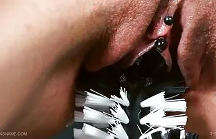 XXX 美しいメイドは彼女の魅力を示し、親密さをあきらめるとは思わなかった av 女子 向け 無料