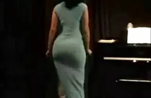 XXX 赤毛の女の子licks精液から大きなコックフルの喉blowjob 女子 の ため の 無料 エロ 動画