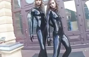 XXX フル幅大きな自然のおっぱいマッサージクローズアップCam エッチ 動画 女子 向け